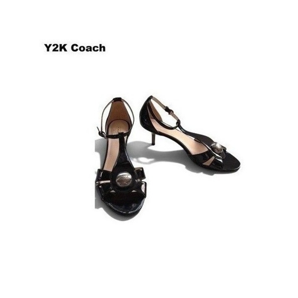 Coach Hellena Black Patent Kitten Heels 5.5 Y2K T Strap Logo Sandals Feminine